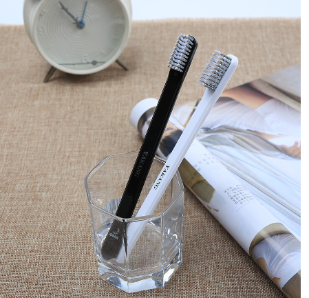 Yakang Japanese Spiral Black and White Couple Toothbrush